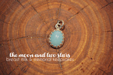 Load image into Gallery viewer, Small Vintage Crown Pendant